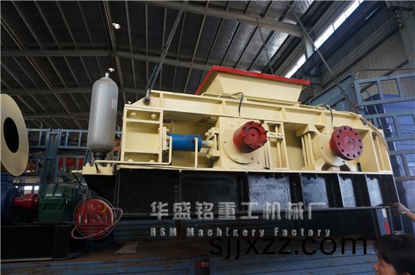 雙(shuang)齒輥(gun)破(po)碎(sui)機(ji)案(an)例