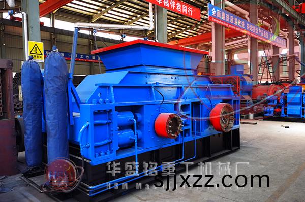 對輥(gun)破碎機(ji)圖片(pian)