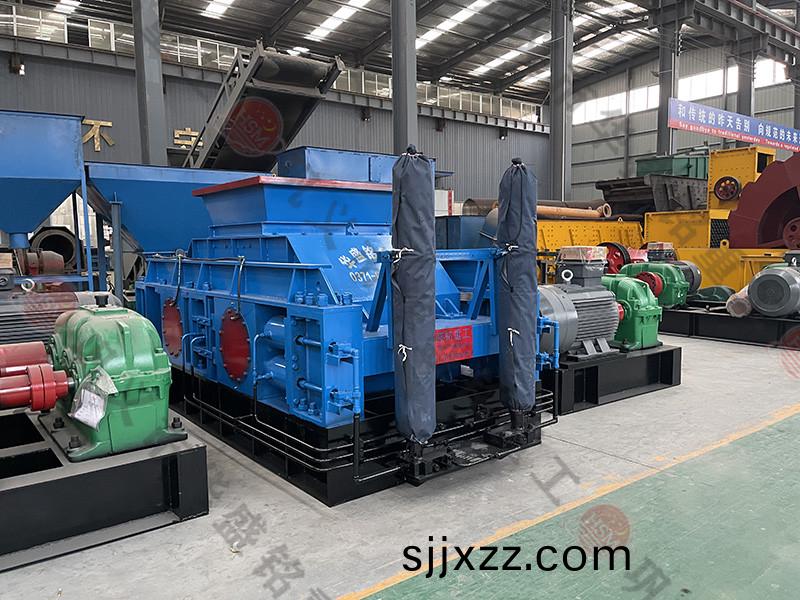 蘤崗(gang)巗製(zhi)砂(sha)機