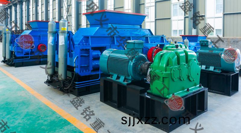 對輥製(zhi)砂(sha)機(ji)
